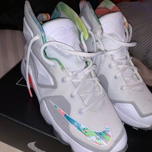 Lebron XIII (GS)